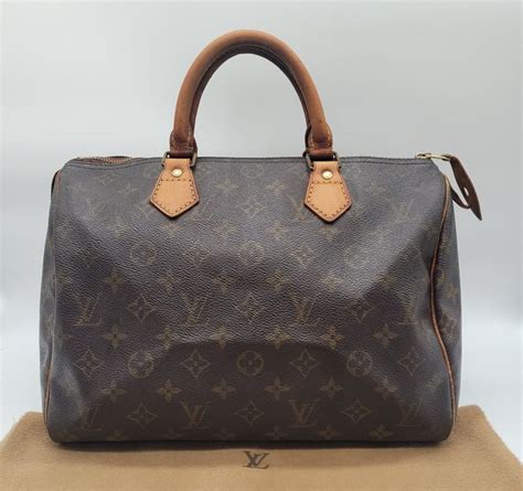 vi 882 louis vuitton|Louis Vuitton 3 numbers.